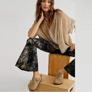 NWT New $178 Free People Inferno Flare Jeans Size 27